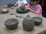 子供から大人まで楽しめる陶芸教室
